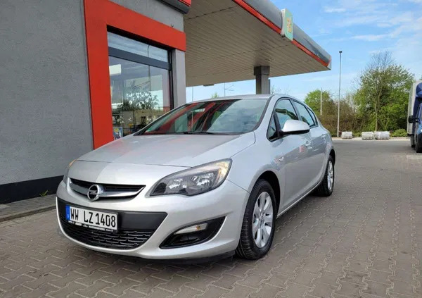 Opel Astra cena 26900 przebieg: 154000, rok produkcji 2012 z Żarki małe 191